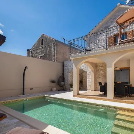 Villa Rustic Kameni Dvori Heated Pool
