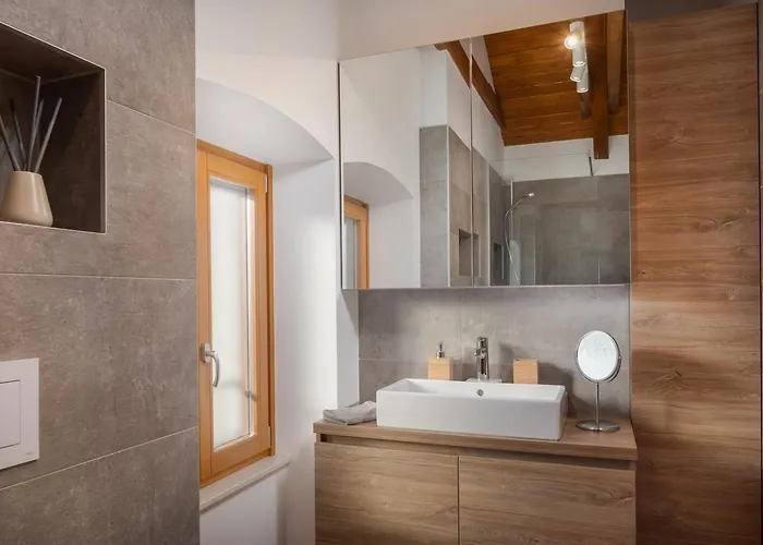 Вилла Rustic Kameni Dvori Heated Pool *